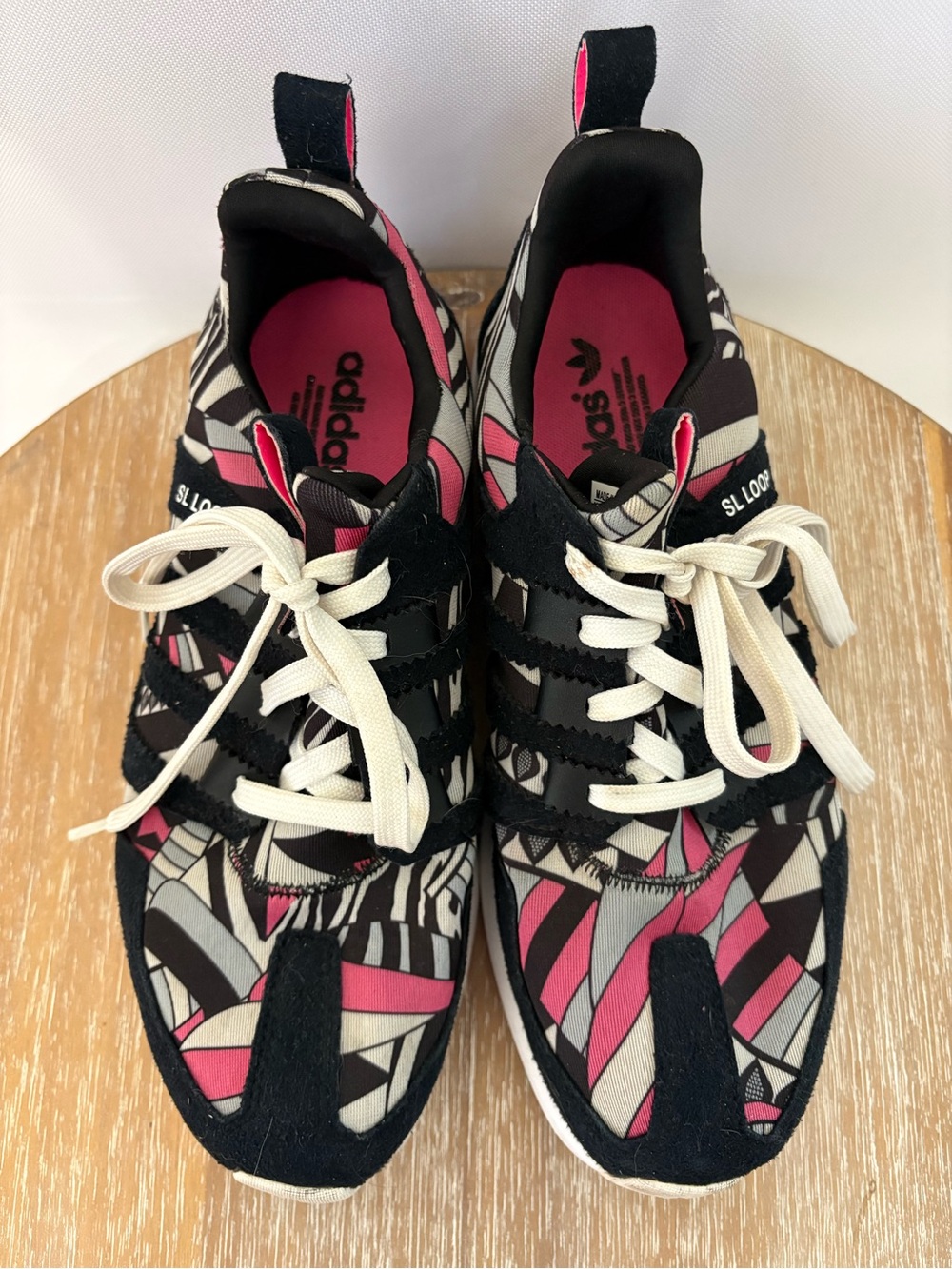 adidas Women’s Black, Pink & Gray Patterned SL Loop Runner
